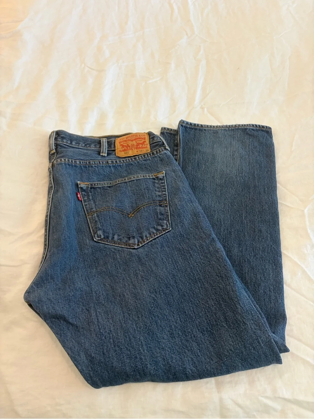 Levi's 501 Men's blue Denim Straight Leg 38x30 Jeans button fly